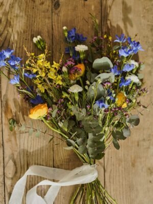 lauko gėlių puokštė