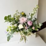 Gėlių puokštė - Brunchas pievoje