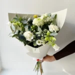 Gėlių puokštė - Veganiškas desertas