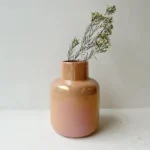 Oranžinė, blizgi vaza