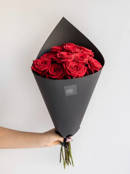 Išsamus rožių gidas: rūšys, priežiūra, reikšmės